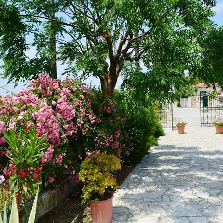 Villasabella Apartment *
